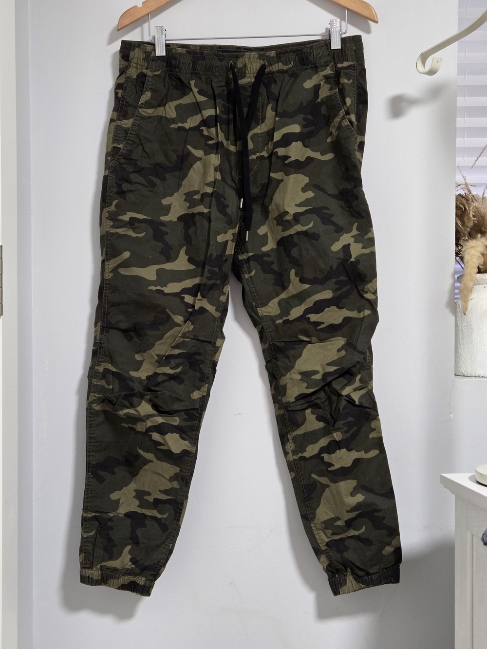 American Eagle Next Level Flex Khaki Jogger